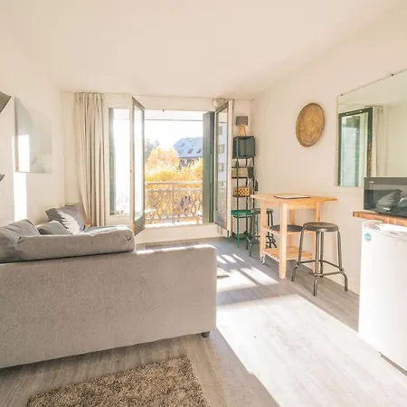 Apartment Sud With Mont Blanc Views
