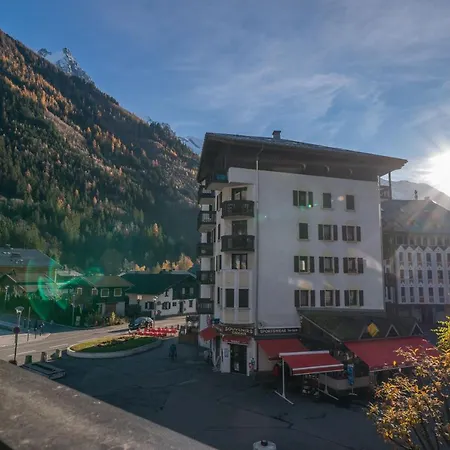 Sud With Mont Blanc Views Appartement Chamonix